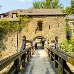 Schloss Rheinfels 圣哥阿