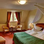 Schloss Rheinfels Hotel 4*