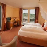 Schloss Rheinfels Hotel 4*