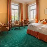 Schloss Rheinfels Hotel 4*