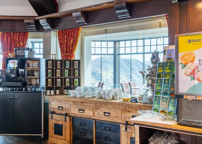 Hotel Schloss Rheinfels 4*