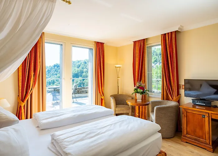 Hotel Schloss Rheinfels 4*